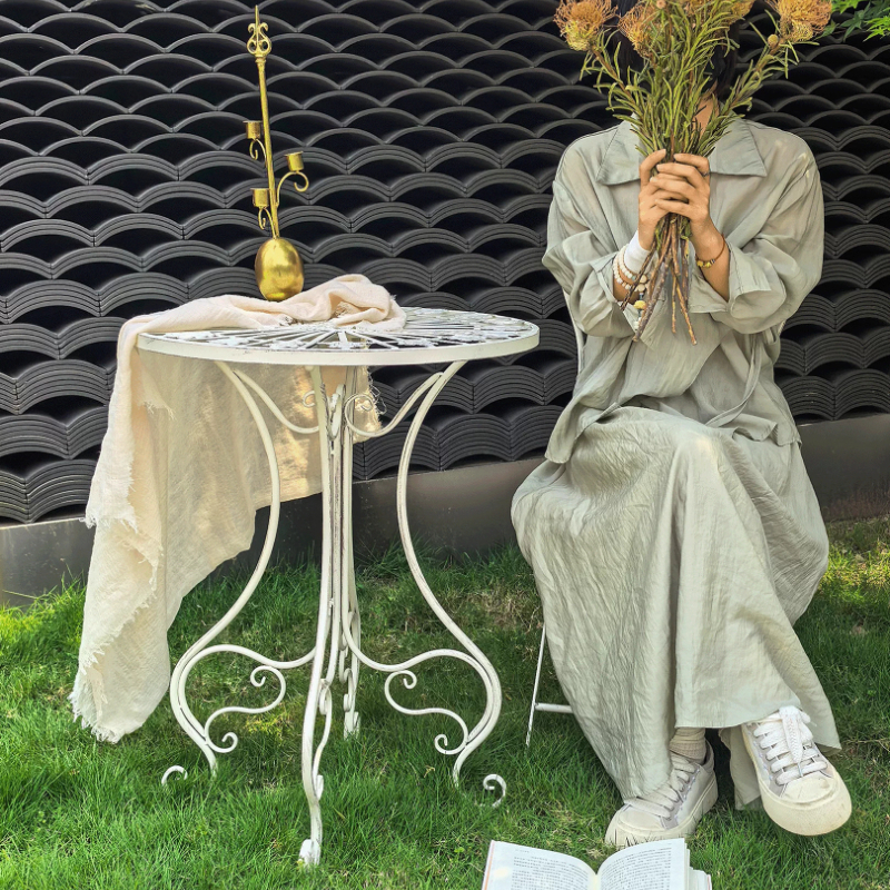 French Vintage Iron Table and  - Outdoor Furniture Cafe 리뷰 및 가격