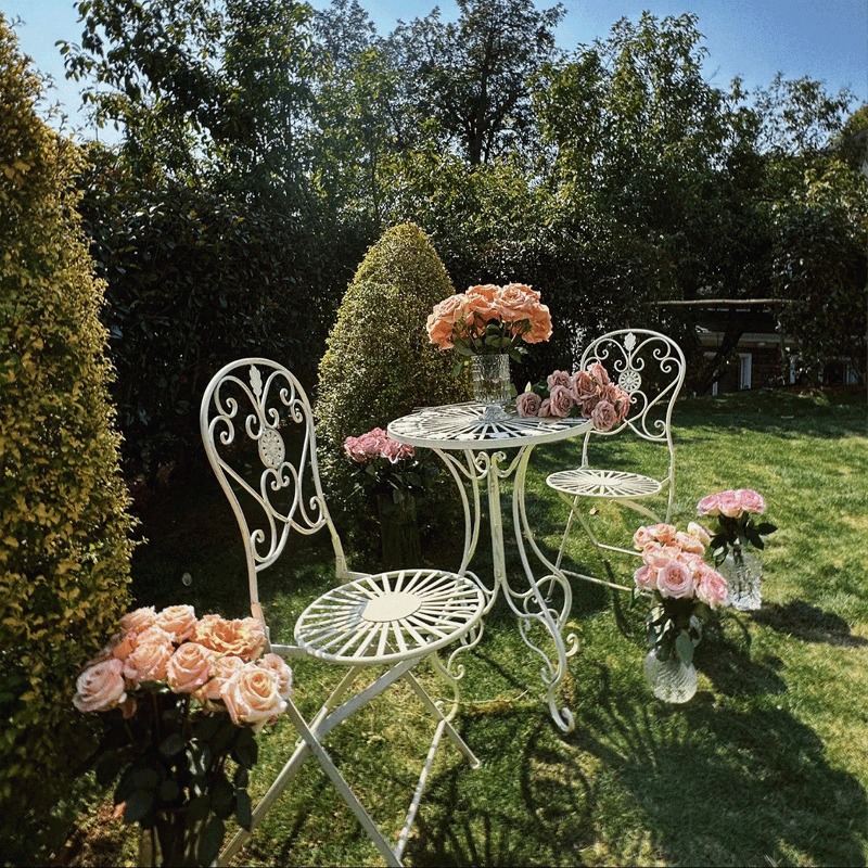 French Vintage Iron Table and  - Outdoor Furniture Cafe 리뷰 및 가격