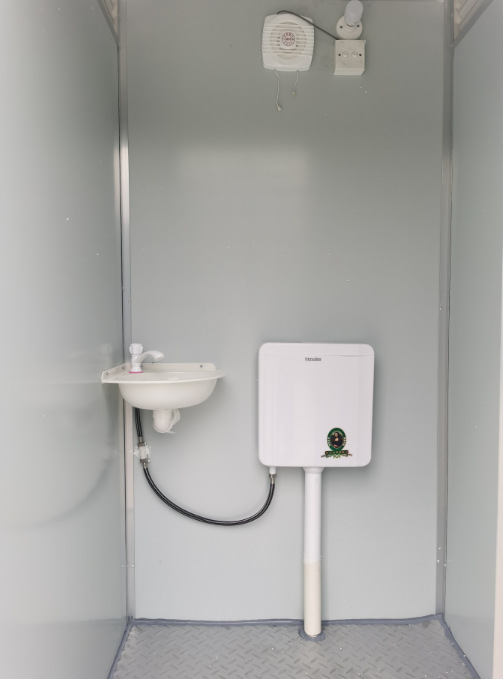 Portable Mobile Outdoor Toilet - Outdoor Furniture Cost 리뷰 및 가격